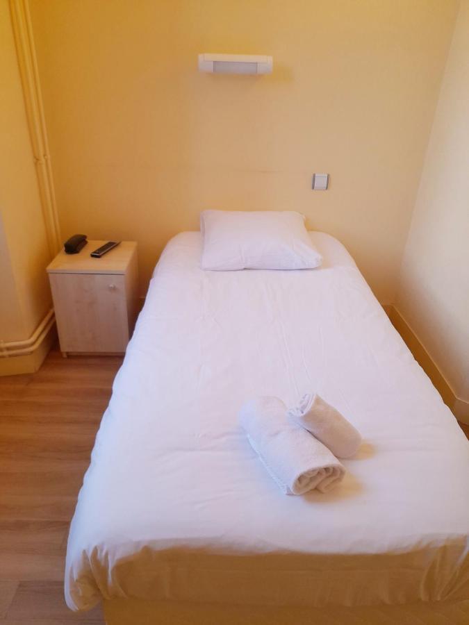 Hotellerie Saint Yves Chartres Ngoại thất bức ảnh
