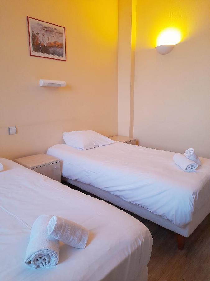 Hotellerie Saint Yves Chartres Ngoại thất bức ảnh